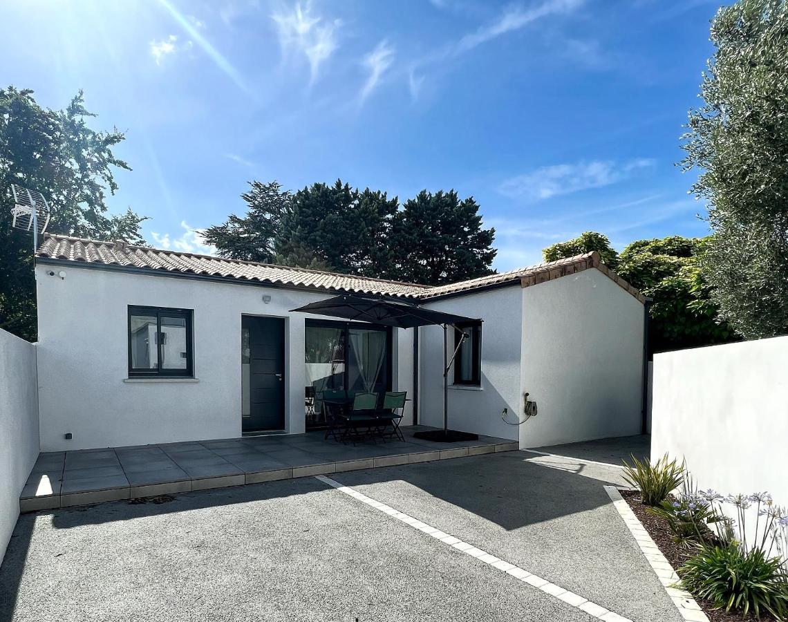Le Prieure Vila La Rochelle  Exterior foto